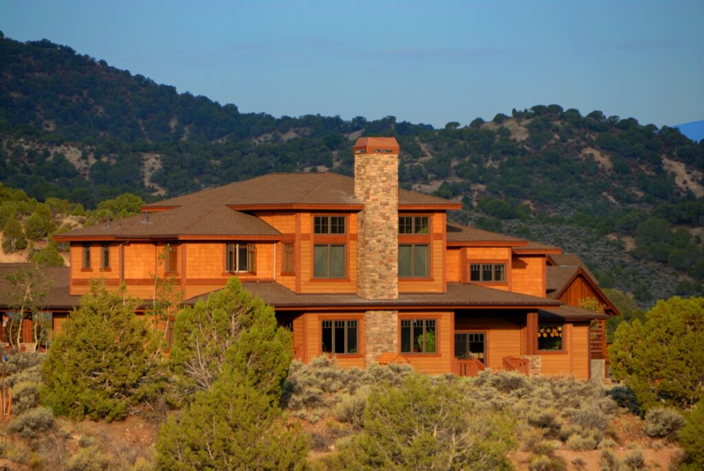 Warm Colored Mountain Home With Stone Fireplace